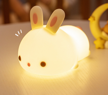 Load image into Gallery viewer, Rabbit Silicone Lamp Pat Feeding