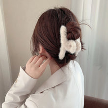 Load image into Gallery viewer, Winter Long Plush Hair Claw Elegant