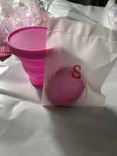 Load image into Gallery viewer, Silicone Menstrual Cup